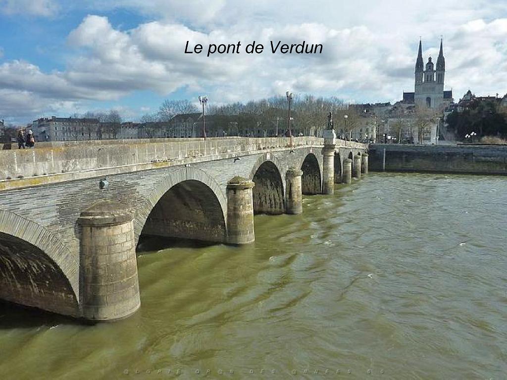 149 ANGERS MAINE ET LOIRE_000022.jpg